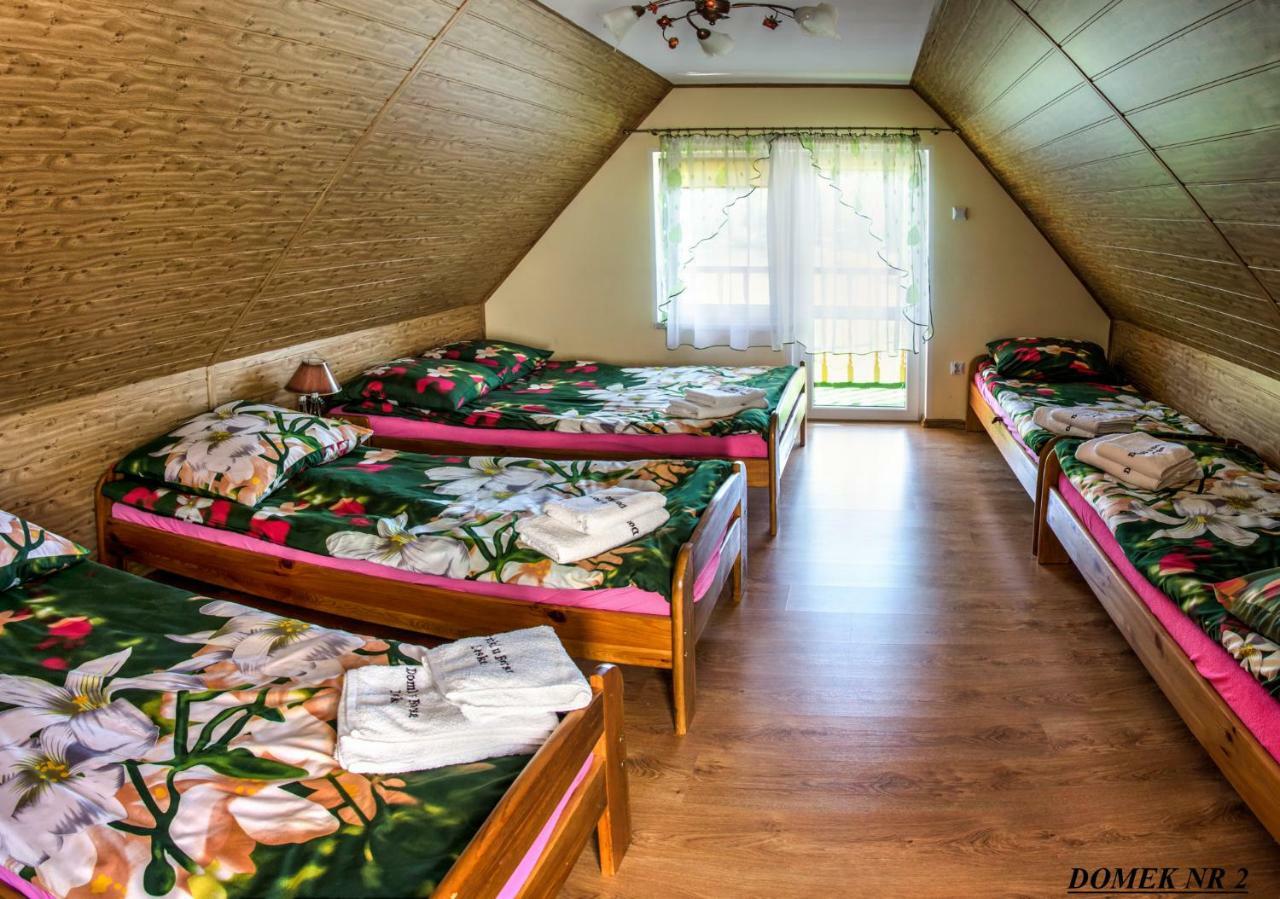 Domki I Pokoje U Borsa Lesko Exteriör bild